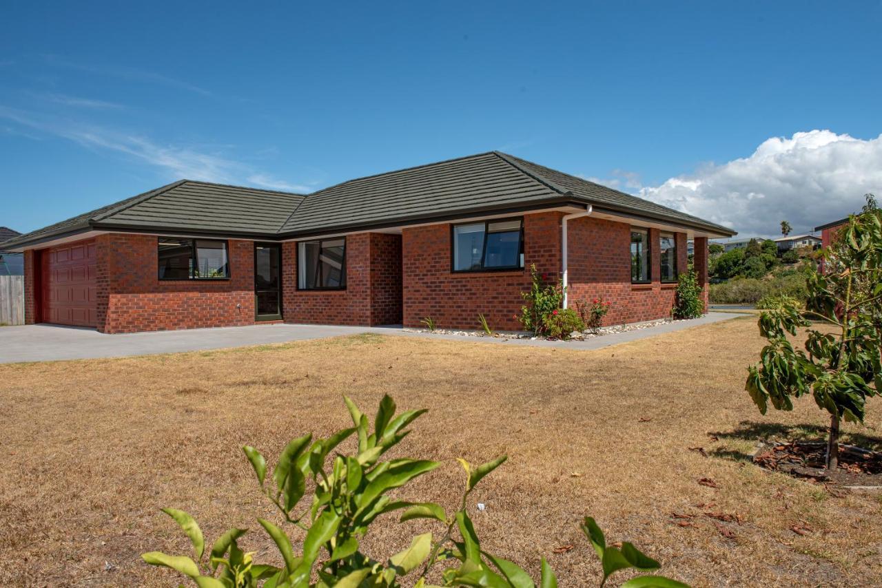 The Waterfront Ruakaka - Ruakaka Holiday Home Extérieur photo